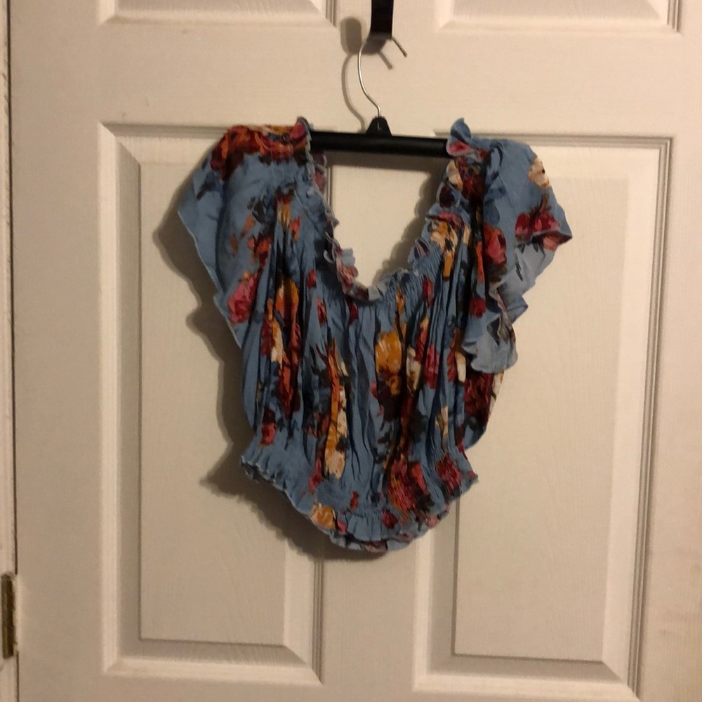 Crop top